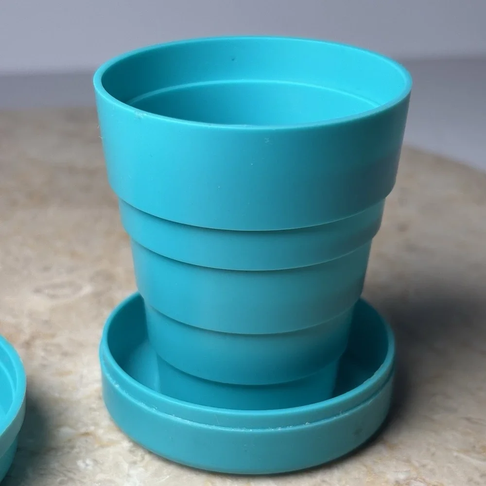 Vintage Blue Collapsible Cup Pop Up Pill Cup Apex Medical Supply USA Retro‎